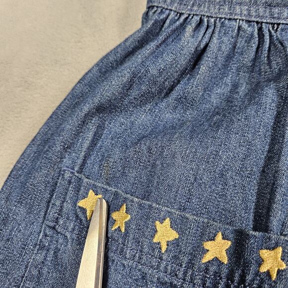 Vintage Denim Dress Womens 6 Nature Bear Cabin Embroidered Novelty Cottagecore - Picture 7 of 16